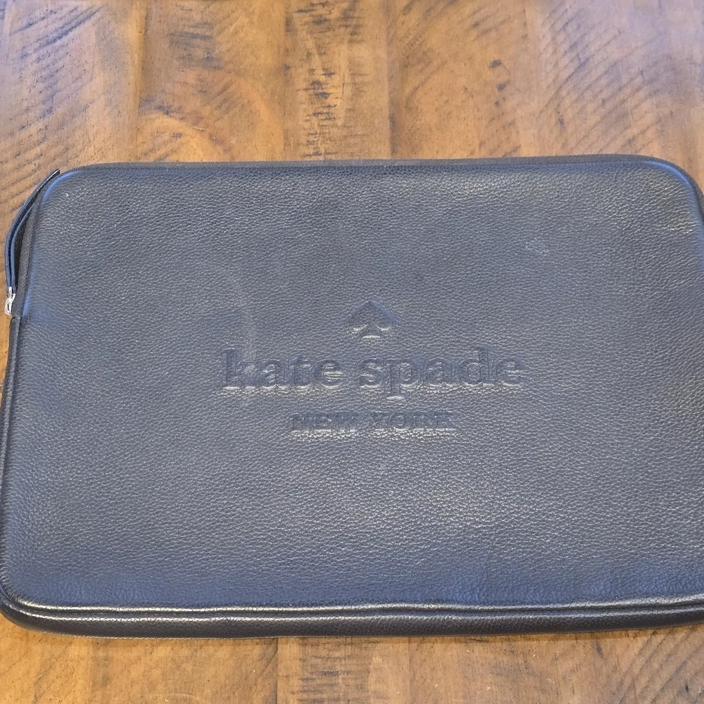 Kate Spade Larchmount Avenue Evangelie Black Leather Laptop Pouch